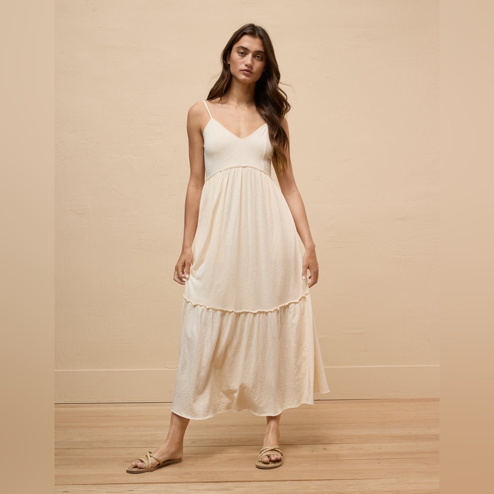 American Eagle Small V Neck Midi Dress